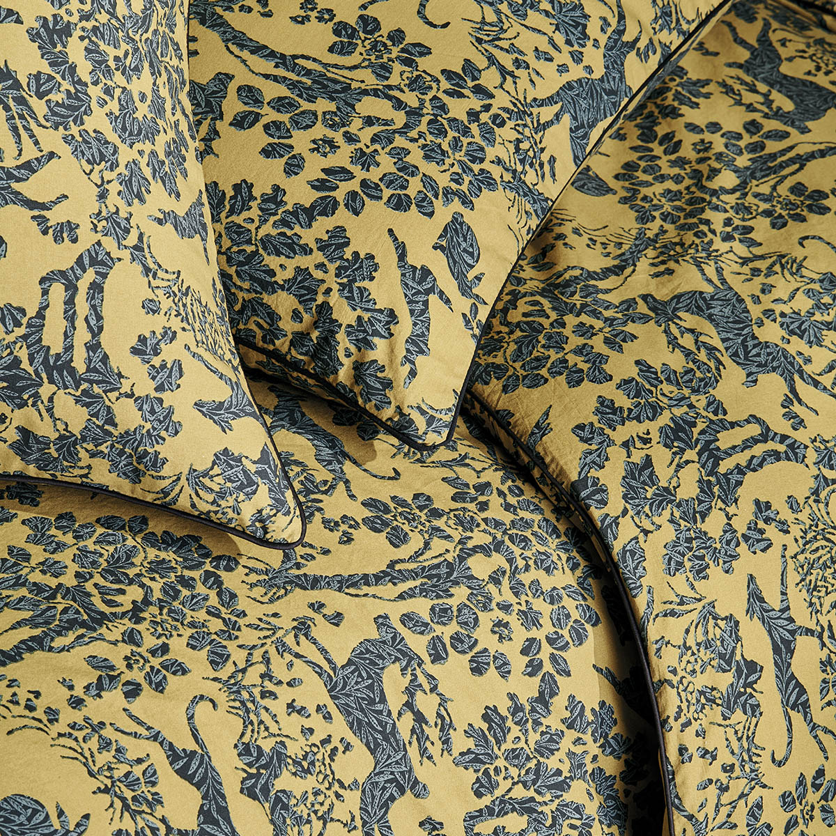 LOT-H.COUETTE-+TAIES_CERFS_CURRY_PH3